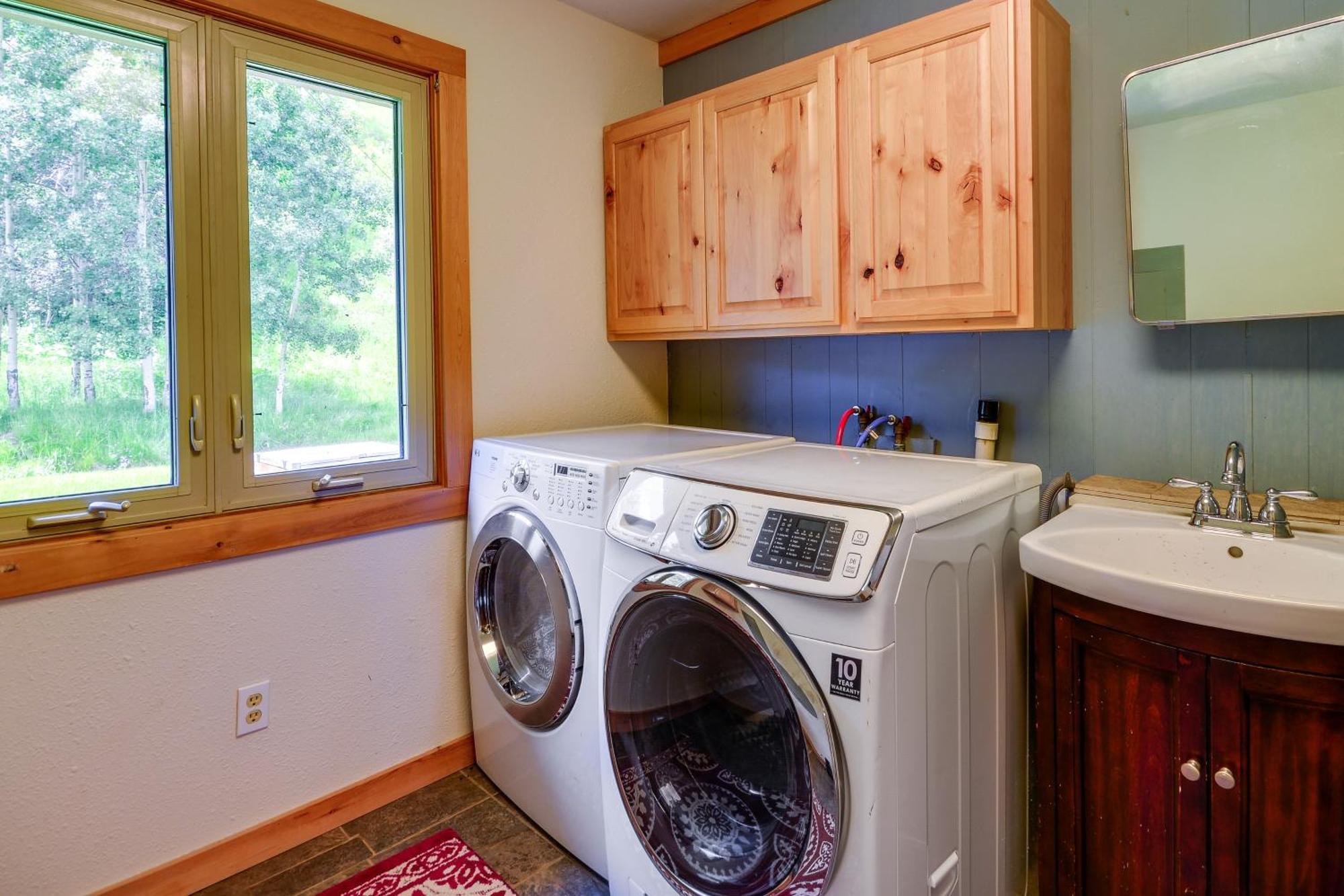 Dog-Friendly Red Lodge Home With On-Site Pond! 外观 照片